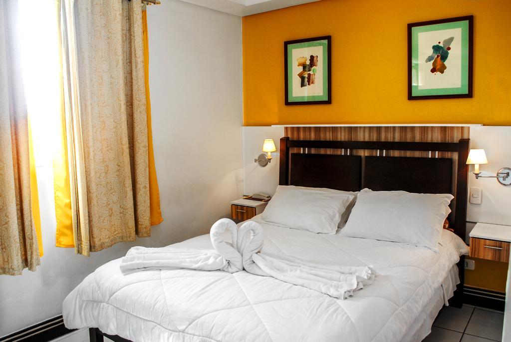 Hotel 1000 Пирасикаба Екстериор снимка